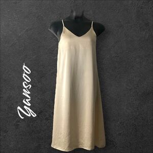 Yansoo Midi Slip Dress Cream V-neck Flirty Sexy Cottage Core Stylish Boho SZ M